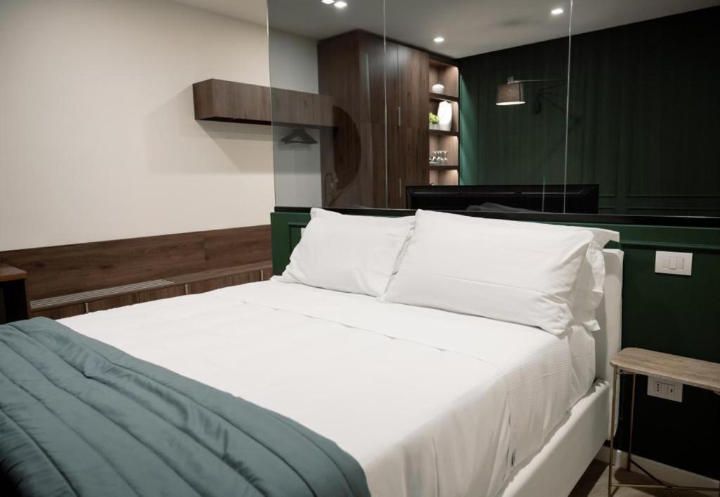 Salotto Room Boutique เปสการา ภายนอก รูปภาพ